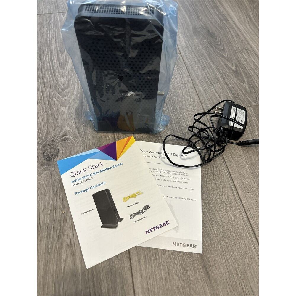 Netgear N600 WiFi Cable Modem Router C3700 - Picture 6 of 6